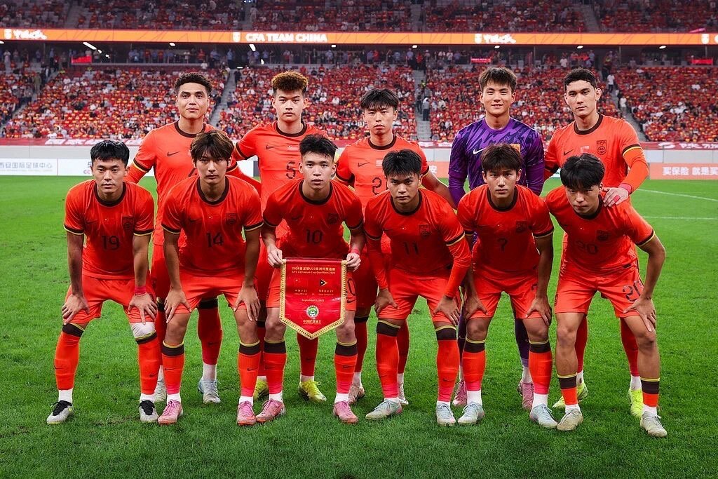 年国家队首,战起,西蒙,世界杯比分,2026世界杯,实时比分,比赛结果,赛事回顾